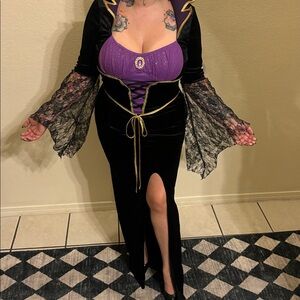 Leg Avenue  Evil Queen Gothic dress size large